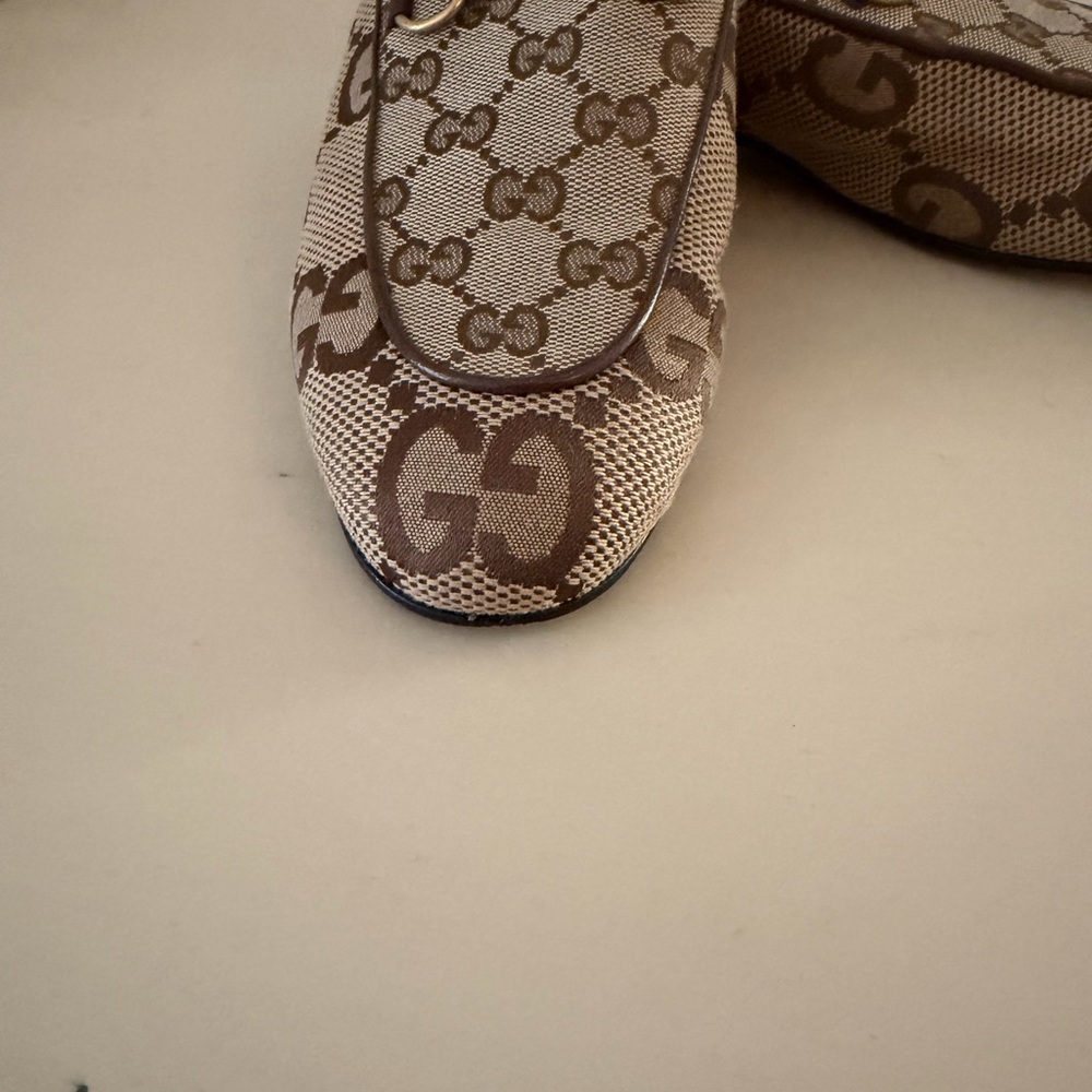 Gucci Brown & Beige GG Canvas Horsebit Slip-On Loafers - Picture 5 of 8